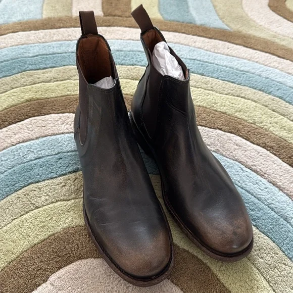 Frye Tyler Chelsea NWT - Dark Brown (Sz 10.5) - Picture 5 of 11